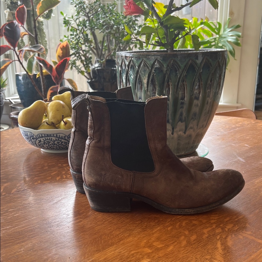 Frye Brown Leather “Carson” Chelsea Boots